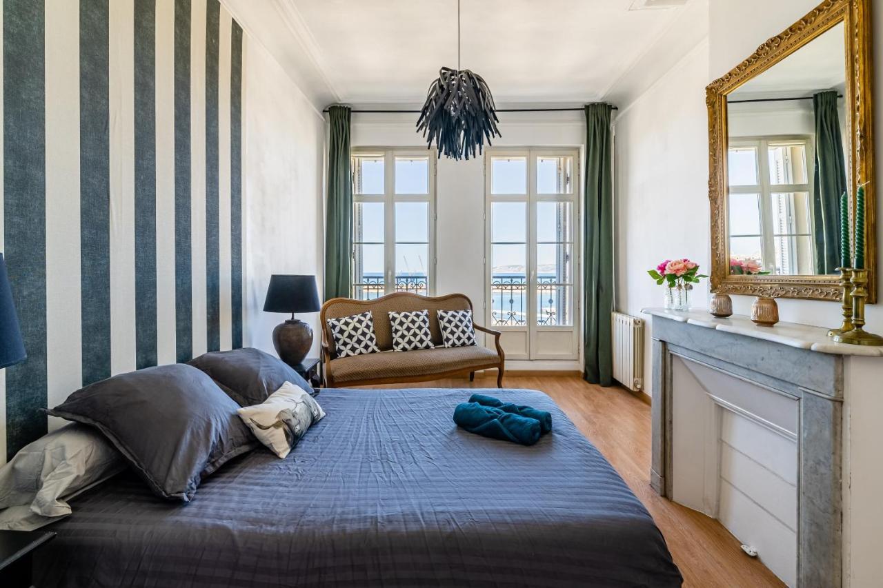 T2 Vue Mer Au Pied De La Major Marseille Kültér fotó